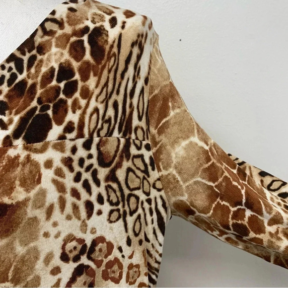 Chicos Travelers 0 Top Woman Small  Slinky Knit Brown Animal Print 3/4 Sleeve - Picture 5 of 11